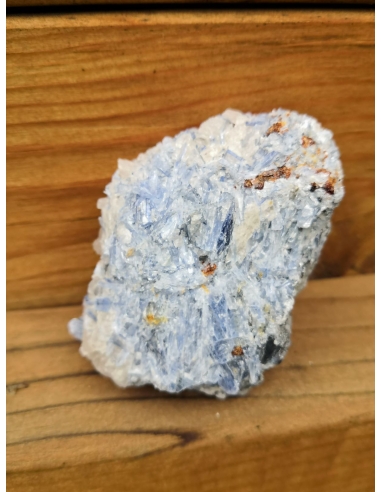 Kyanit list / Disten