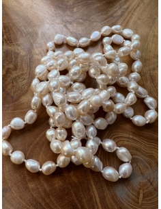 Perly světle lososové - náhrdelník 160 cm