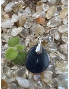 Safír - přívěsek 2