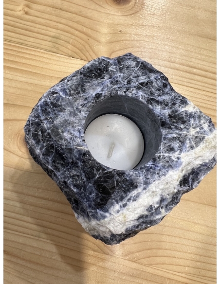 Sodalit - svícen surový