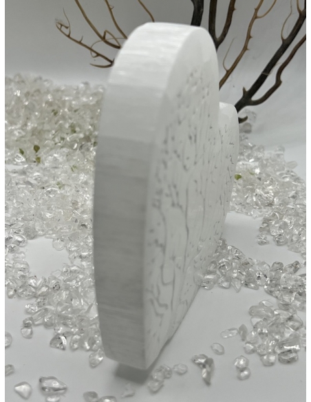 Selenit - srdce s gravírování strom života