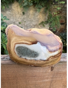 Jaspis pestrý -  polobrus