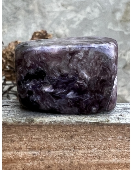 Čaroit - tromlovaný