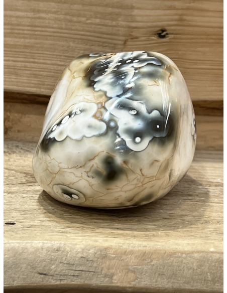 Karneol  sněžný 1530 g