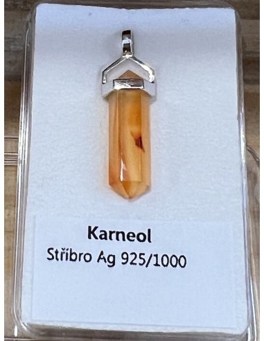 Karneol - přívěsek oboustranný hrot Ag 925