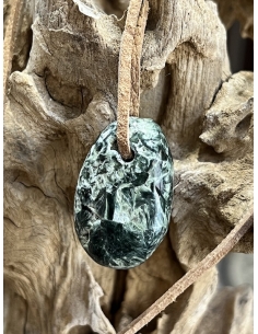 Serafinit - přívěsek na kůži