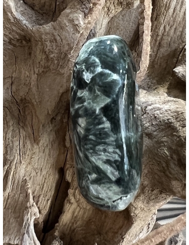 Serafinit - přívěsek na kůži