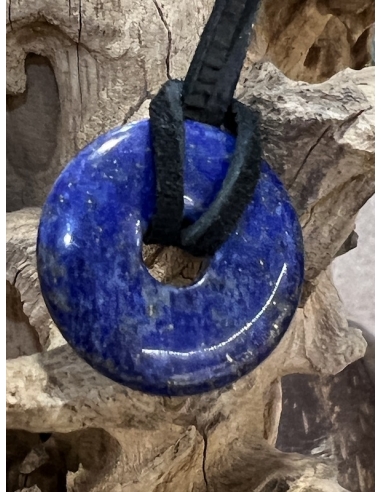 Lapis Lazuli - donut na černé kůži