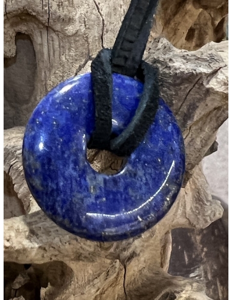 Lapis Lazuli - donut na černé kůži