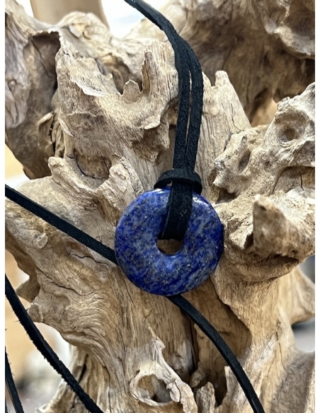 Lapis Lazuli - donut na černé kůži