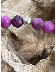 Rubín - náramek v brusu 2