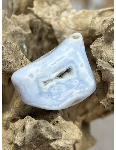 Chalcedon - troml s dutinou