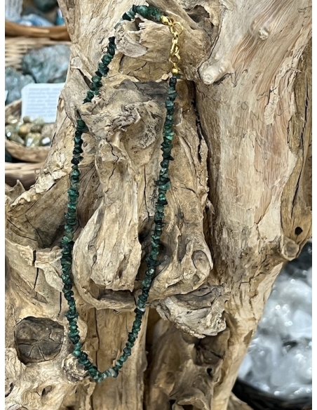 Smaragd - náhrdelník -  nepravidelné kousky