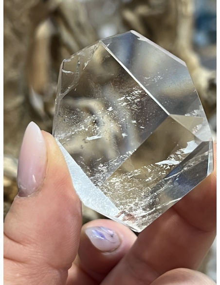 Křišťál - broušený tvar ( 68 g )