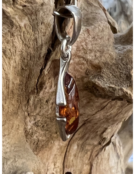 Jantar - přívěsek - Stříbro Ag 925