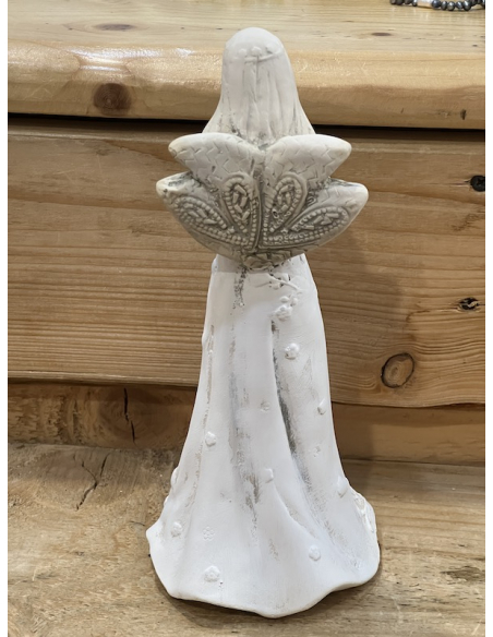 Anděl / víla - s květinou