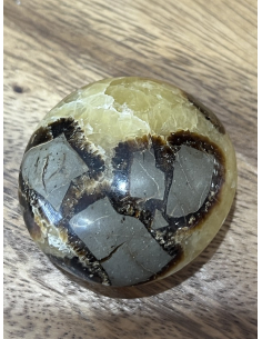 Septárie - masážní valounek ( Madagaskar )