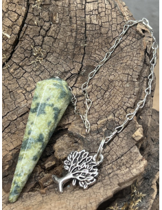 Nefrit / Jadeit - kyvadlo - strom života